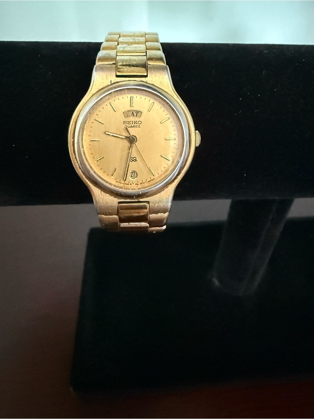Seiko Gold-Tone Women's Quartz Watch with Gold Dial